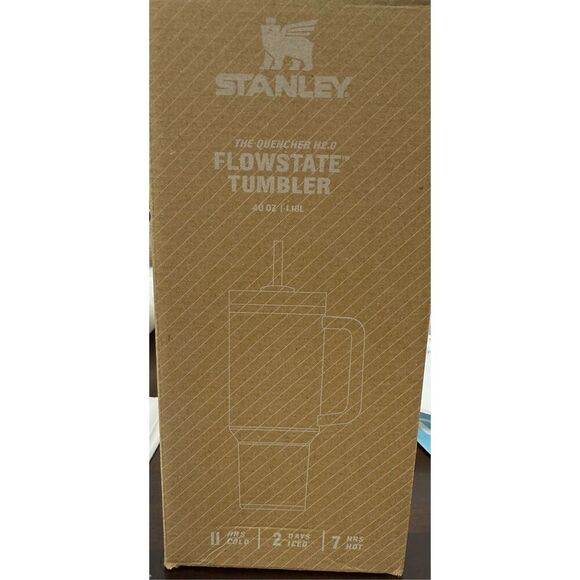Stanley 40oz The Quencher H2.0 Flowstate™ Tumbler Lilac - Picture 9 of 9